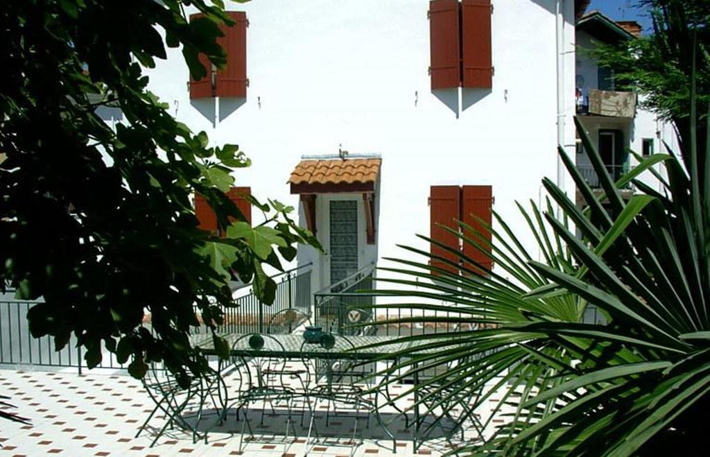 De La Gare Hotel