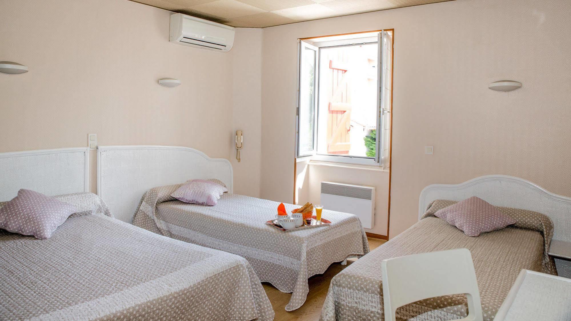 De La Gare Hotel Hendaya