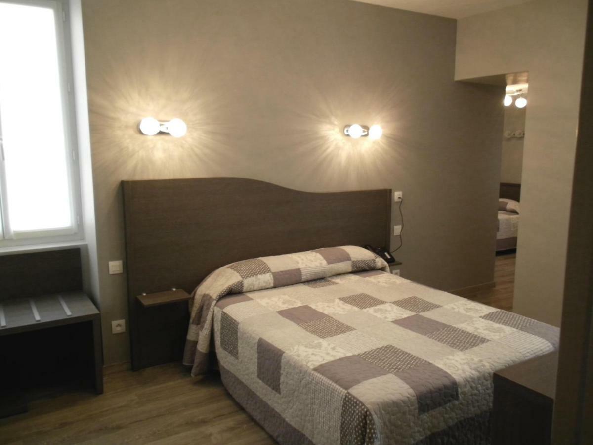 De La Gare Hotel